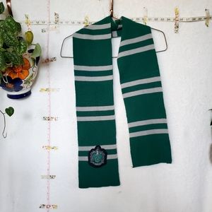 HARRY POTTER slytherin knit scarf green and grey/silver with patch no tag EUC